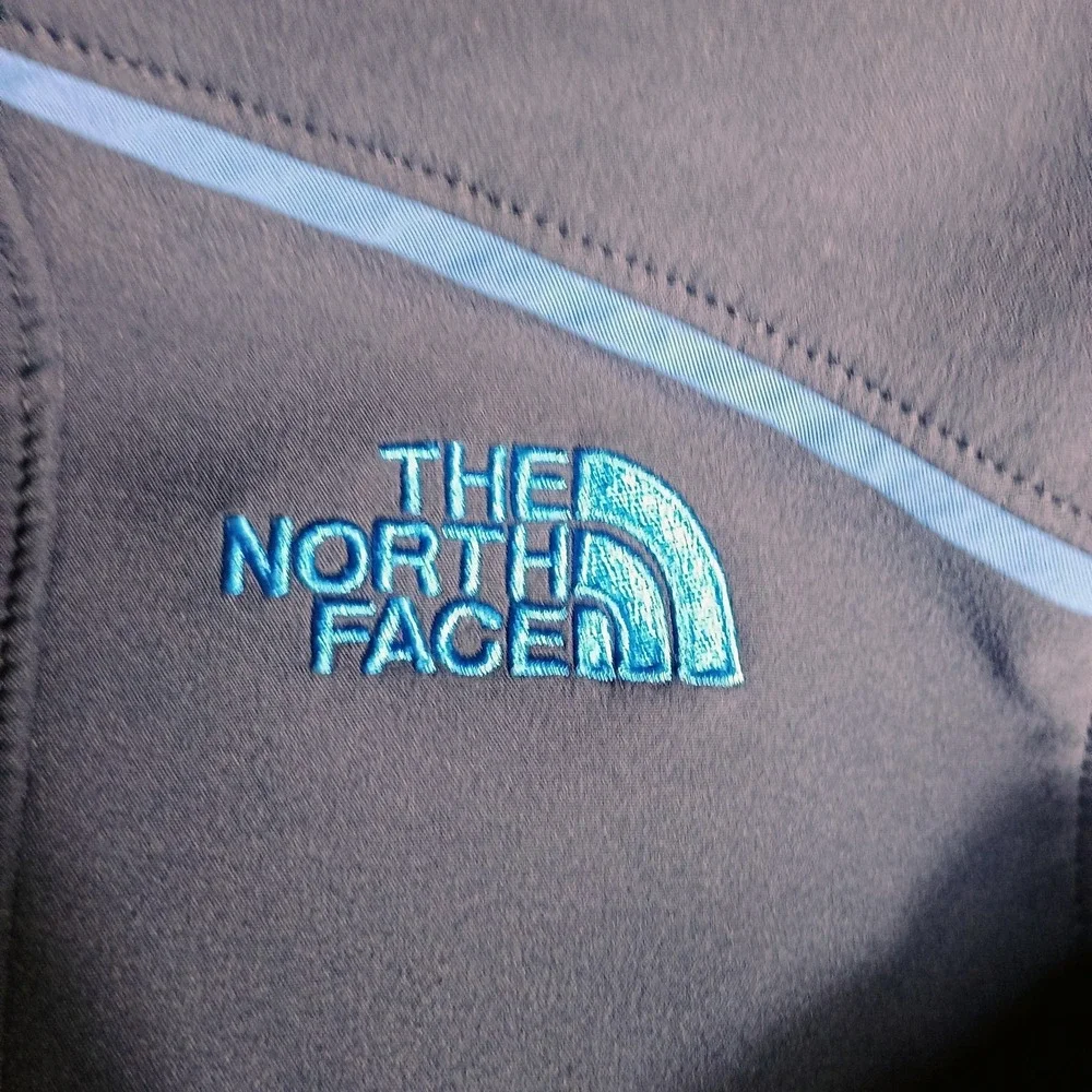 The North Face Men's Small Blue Hooded Softshell Jacket Fleece Lined...